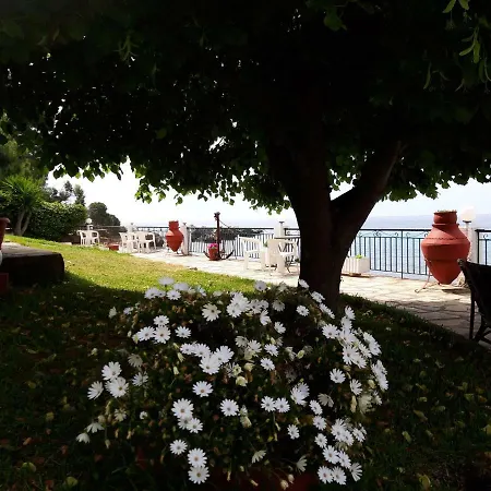 Alexiadis Apartmán