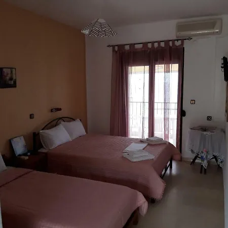 Alexiadis Apartment *