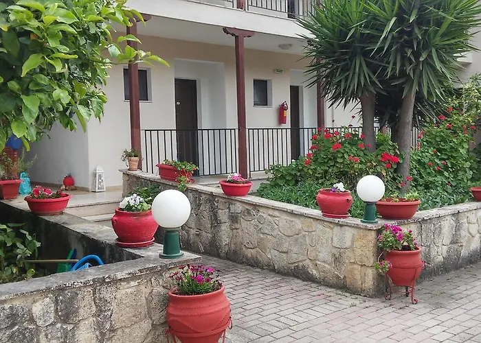 Alexiadis Ajía Paraszkeví