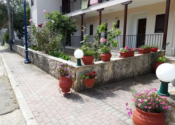 Apartament Alexiadis Ajia Paraskiewi